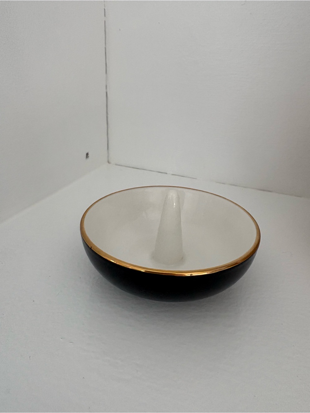 Kate Spade Black and White Ceramic Ring Holder Dish with Gold Trim